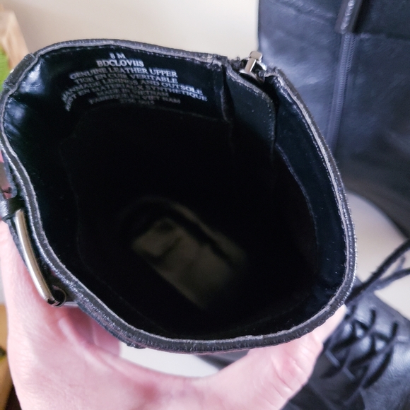 Bandolino Clovis Leather Laced Booties - Black size 8 M - Picture 10 of 12